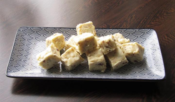 Jak připravit krémový fudge s oříšky | recept na poslední chvíli Jak připravit krémový fudge s oříšky | recept na poslední chvíli
