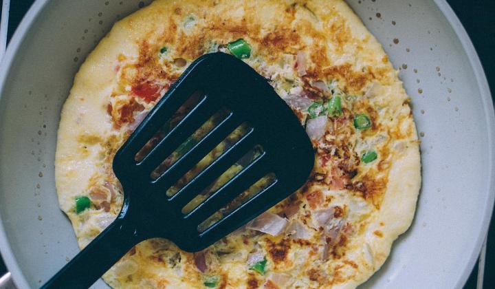 Jak připravit lehkou tvarohovou omeletu | recept