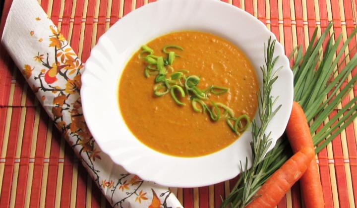 Jak z pečené mrkve uvařit výrazně kořeněnou polévku | recept Jak z pečené mrkve uvařit výrazně kořeněnou polévku | recept