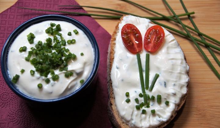 Jak udělat křenovou pomazánku s tvarohem | recept