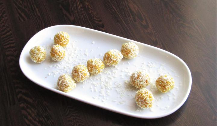 Jak na meruňkovo-kokosové kuličky se zázvorem | recept Jak na meruňkovo-kokosové kuličky se zázvorem | recept