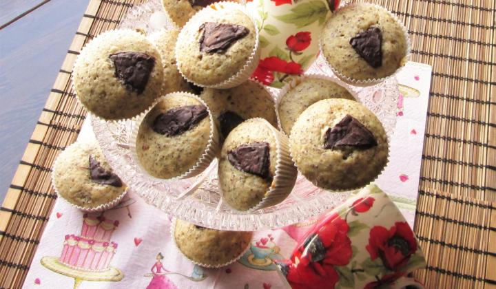 Jak upéct vláčné banánové muffiny s mákem | recept Jak upéct vláčné banánové muffiny s mákem | recept