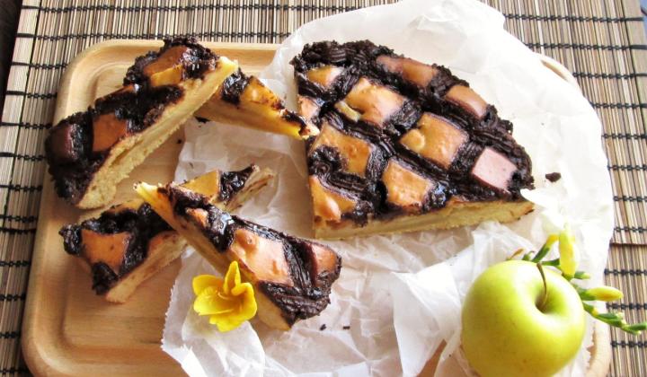 Jak upéct jablečný koláč s nutellou | výborný moučník Jak upéct jablečný koláč s nutellou | výborný moučník