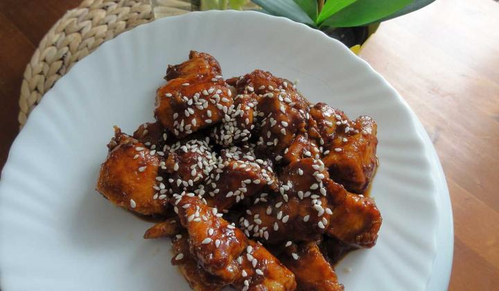 Jak usmažit kuřecí kousky s pomerančovým přelivem | recept z kuřecího masa