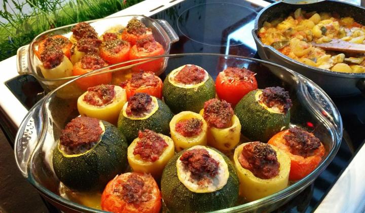 Jak udělat cuketu plněnou mletým masem | recept Jak udělat cuketu plněnou mletým masem | recept