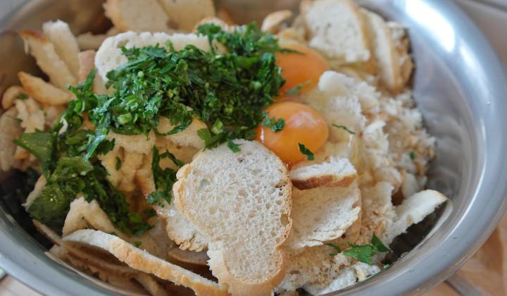 Jak udělat dobrý houskový knedlík z nekynutého těsta | recept