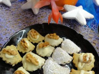 Jak upéct kávové cukroví s ořechovou nádivkou | recept na vánoční cukroví Jak upéct kávové cukroví s ořechovou nádivkou | recept na vánoční cukroví