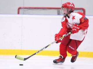 Jak vybrat základní hokejovou výbavu pro dítě | rady a tipy