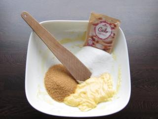 Jak upéct křehké ovesné sušenky s brusinkami a čokoládou | recept