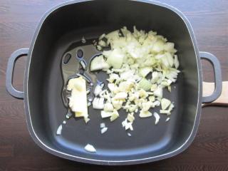 Jak uvařit Toskánskou polévku s kapustou | recept na hustou polévku s masem Jak uvařit Toskánskou polévku s kapustou | recept na hustou polévku s masem