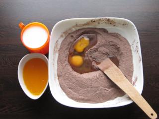 Jak upéct slepované kakaové řezy s čokoládovou polevou | recept Jak upéct slepované kakaové řezy s čokoládovou polevou | recept