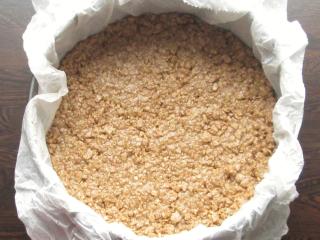 Jak upéct krémový cheesecake s cornflakes | recept