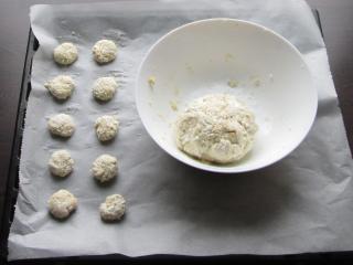 Jak upéct měkoučké sýrové Cottage koláčky | recept