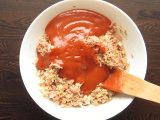 Jak na salámovou pomazánku Sloní žrádlo | recept na domácí pomazánku ze salámu Jak na salámovou pomazánku Sloní žrádlo | recept na domácí pomazánku ze salámu