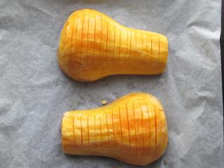 Jak upéct máslovou dýni s kořeněnou marinádou a bobkovým listem | recept