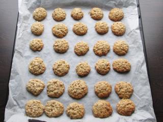 Jak upéct ovesné sušenky plné oříšků | recept Jak upéct ovesné sušenky plné oříšků | recept