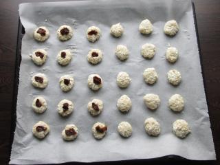 Jak upéct měkoučké sýrové Cottage koláčky | recept
