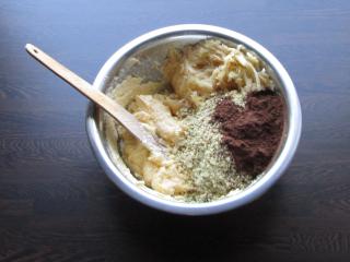 Jak upéct křehké řezy s nádivkou z jablek a ořechů | recept Jak upéct křehké řezy s nádivkou z jablek a ořechů | recept