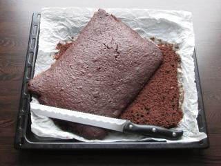 Jak upéct slepované kakaové řezy s čokoládovou polevou | recept Jak upéct slepované kakaové řezy s čokoládovou polevou | recept