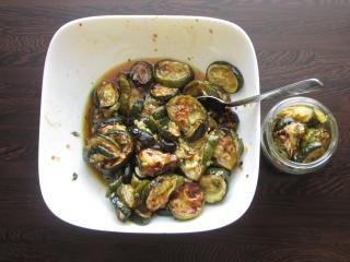 Jak připravit nakládané cukety v pikantním oleji | recept Jak připravit nakládané cukety v pikantním oleji | recept