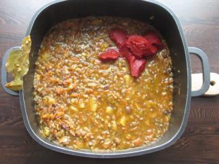 Jak uvařit sytou luštěninovou polévku | recept