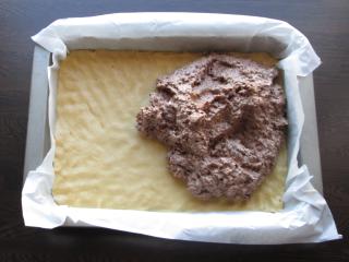 Jak upéct křehké řezy s nádivkou z jablek a ořechů | recept Jak upéct křehké řezy s nádivkou z jablek a ořechů | recept