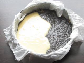 Jak upéct obrácený makový koláč s jablky | recept