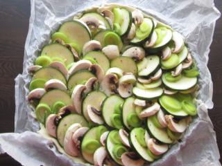 Jak upéct listový koláč s cuketou, pórkem a žampiony | recept Jak upéct listový koláč s cuketou, pórkem a žampiony | recept