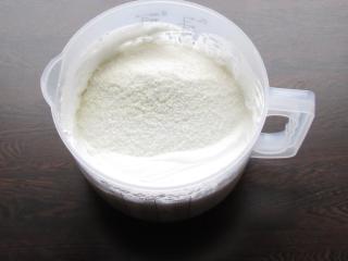 Jak upéct meruňkové řezy s kokosovým sněhem | recept