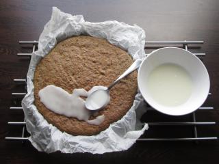 Jak upéct vláčný bramborový makovec s citronovou polevou | recept Jak upéct vláčný bramborový makovec s citronovou polevou | recept