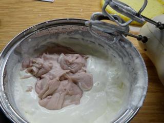 Jak upéct jednoduchý dort z piškotové hmoty | recept