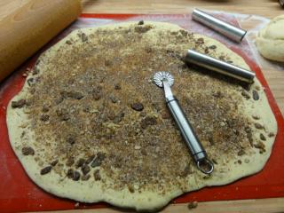 Jak upéct kynuté bulky se sýrem a šunkou | recept na domácí kynuté pečivo Jak upéct kynuté bulky se sýrem a šunkou | recept na domácí kynuté pečivo