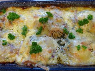 Jak zapéct růžovky se šunkou, vejci a sýrem | recept z hub Jak zapéct růžovky se šunkou, vejci a sýrem | recept z hub