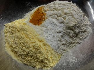 Jak upéct citronové pusinky s kukuřičnou moukou | recept na vánoční cukroví Jak upéct citronové pusinky s kukuřičnou moukou | recept na vánoční cukroví