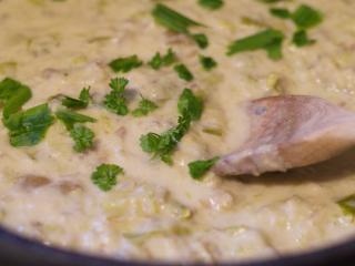 Jak připravit pórkovou polévku s topinambury | recept Jak připravit pórkovou polévku s topinambury | recept