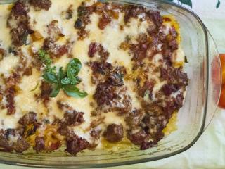 Jak připravit zapečené vegetariánské těstoviny po boloňsku