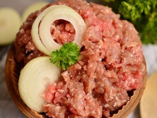 Jak uvařit mleté maso se zelím a rýží | recept