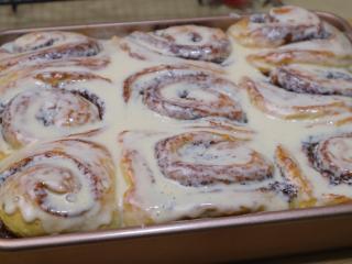 kynuté šneky s přelivem kynuté šneky s přelivem